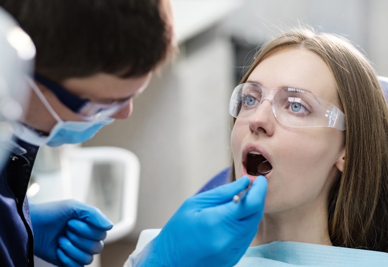 Dentist oral thrush treatment in St. Charles & Glen Ellyn, IL